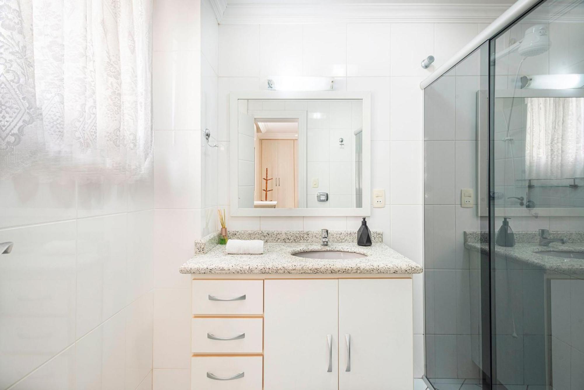 Casa de férias Grja032- Tranquilidade Na Av. Atlantica Com 4q+3wc Balneario Camboriu